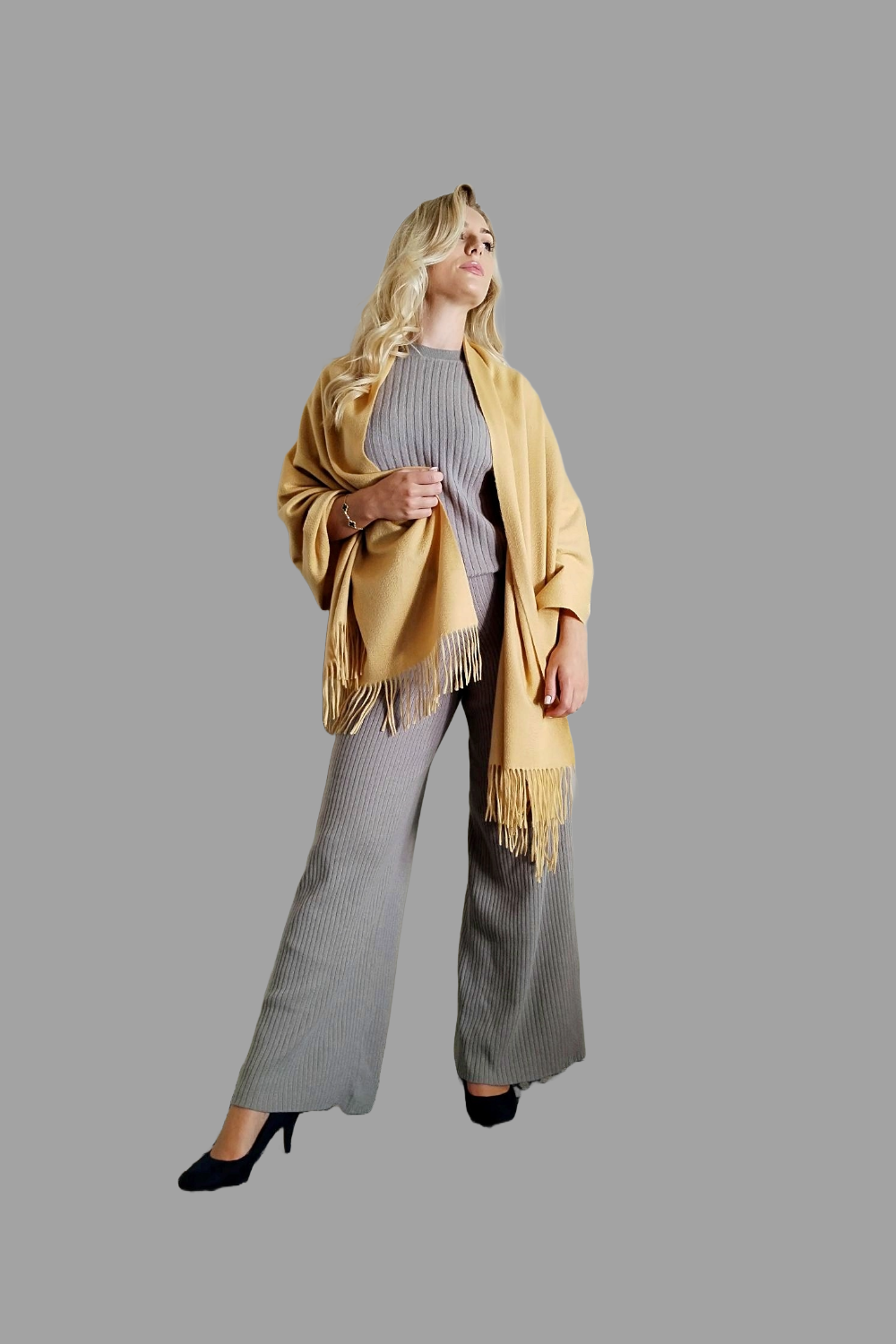 100% Cashmere Shawl in Light Camel Colour