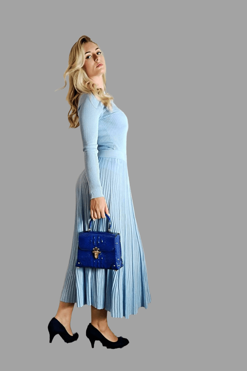 Cashmere Silk Blend Ribbed Knitwear Top and A line long Skirt with pleated detail blue