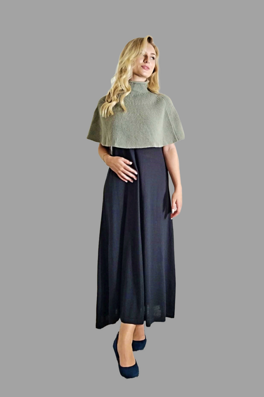 100% Cashmere Poncho in Pale Moss Green