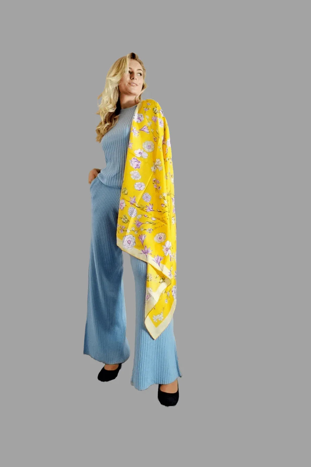 Square 90 cm Women's Mulberry Silk Scarf Primrose Yellow - Vshine Silk and Shine 