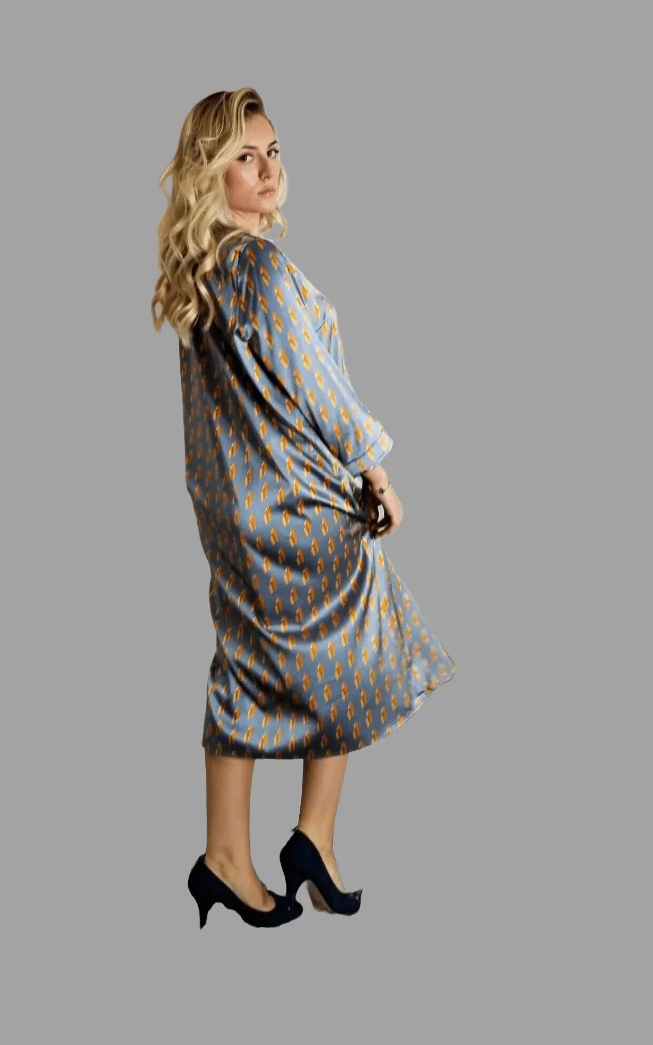 Mulberry Silk Dress in Lustre Grey with Golden Diamond print one size - Vshine Silk and Shine 
