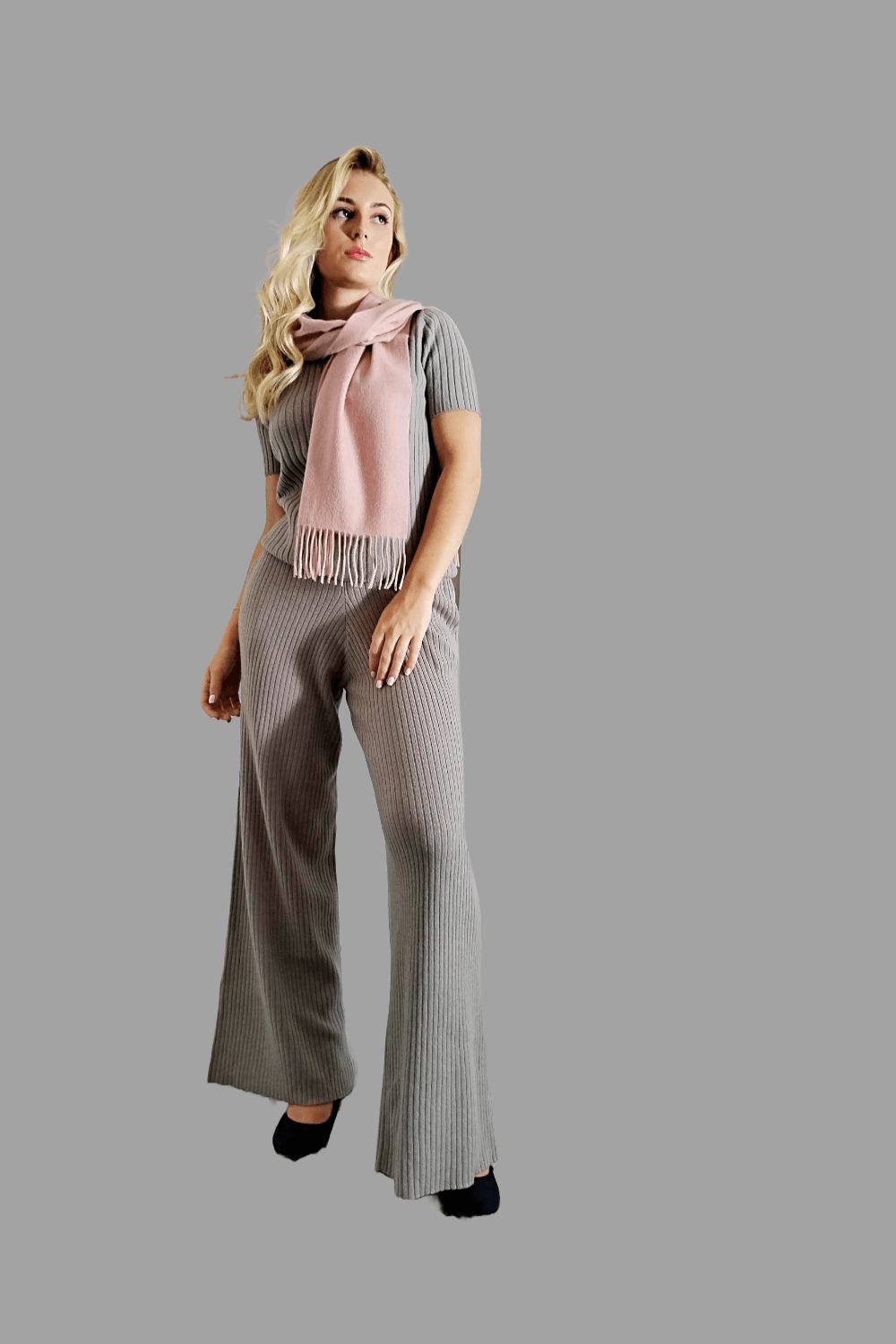 100% Cashmere Scarf in Soft Pink