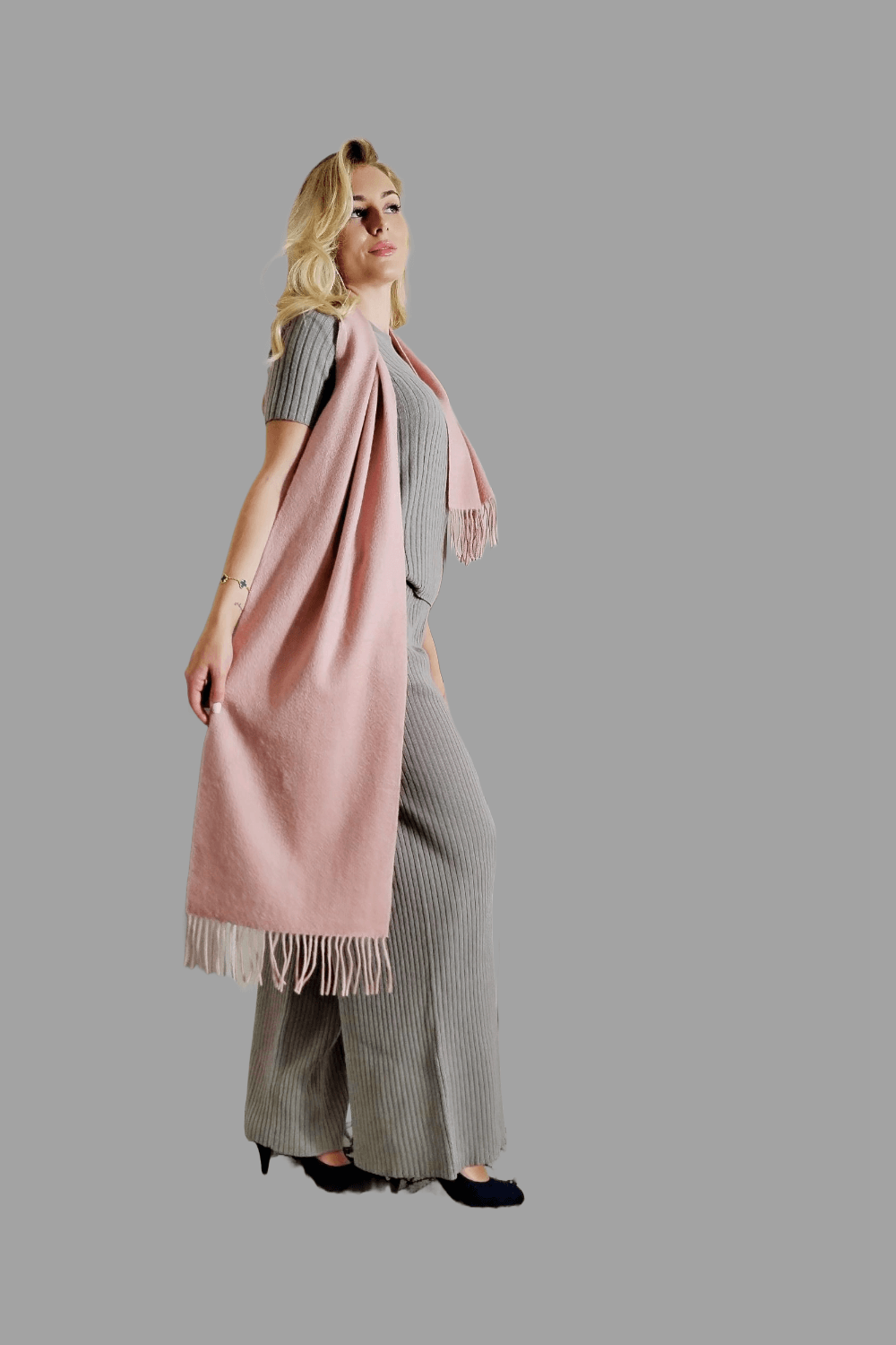 100% Cashmere Scarf in Soft Pink