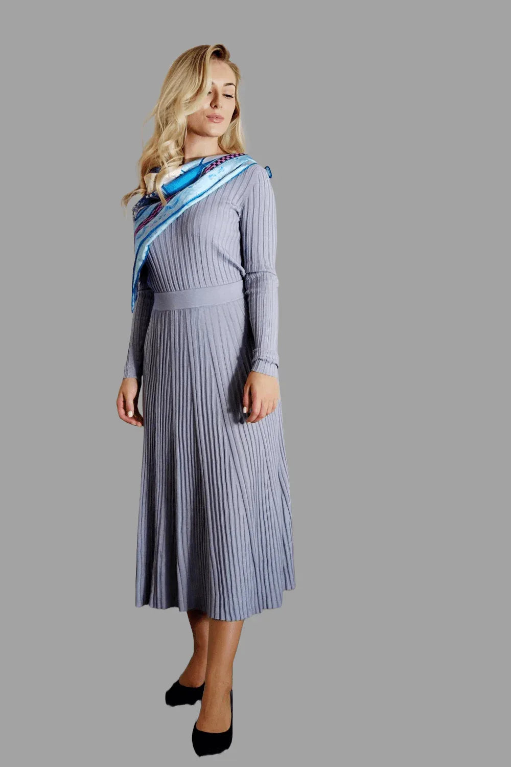Cashmere Silk Blend Ribbed Knitwear Top and A line long Skirt with pleated detail Pearl Grey - Vshine Silk and Shine 