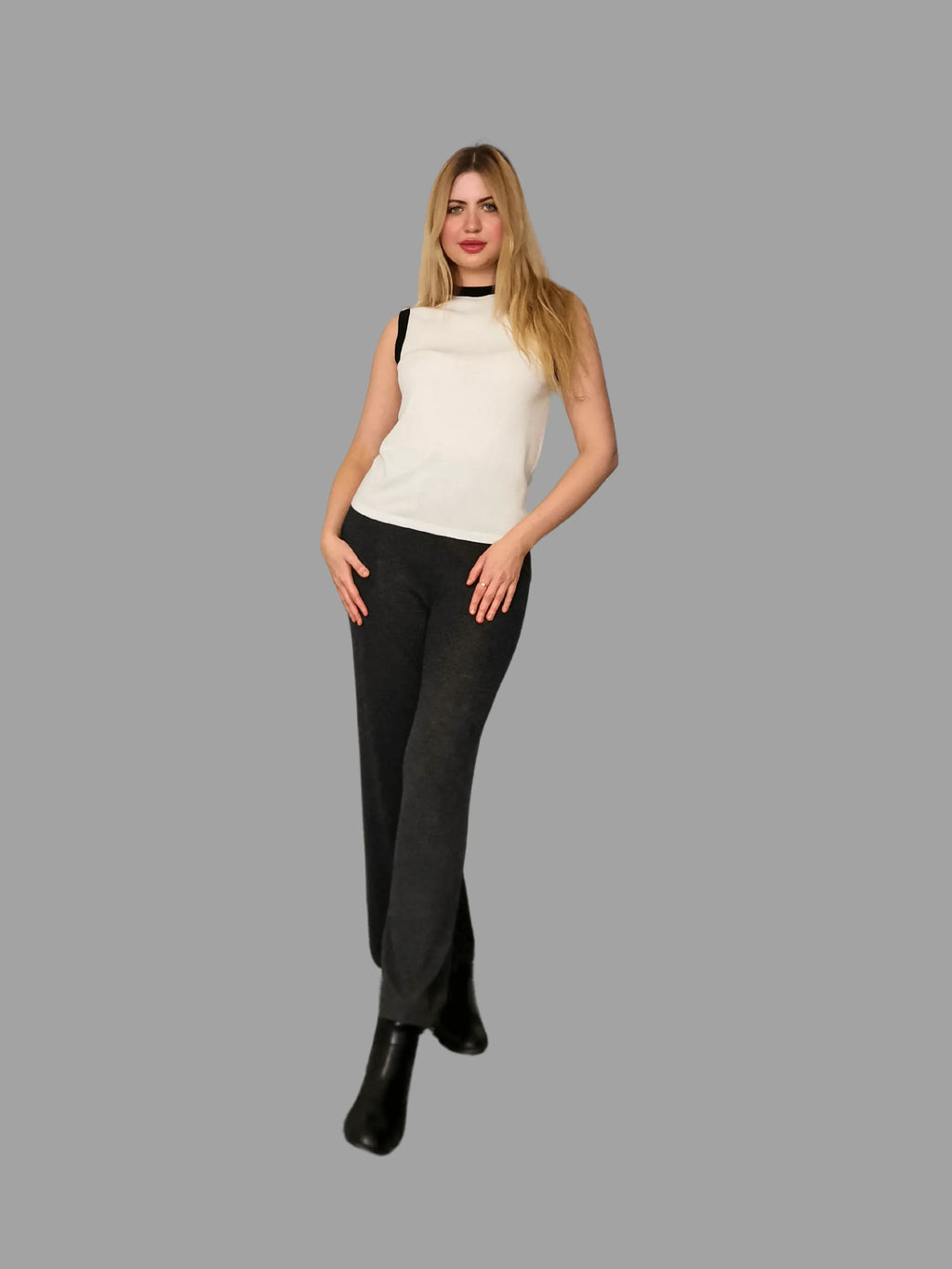 Pure Merino Wool Crew Neck Vest White with Contrasting Detail Women Tank Top - Vshine Silk and Shine 