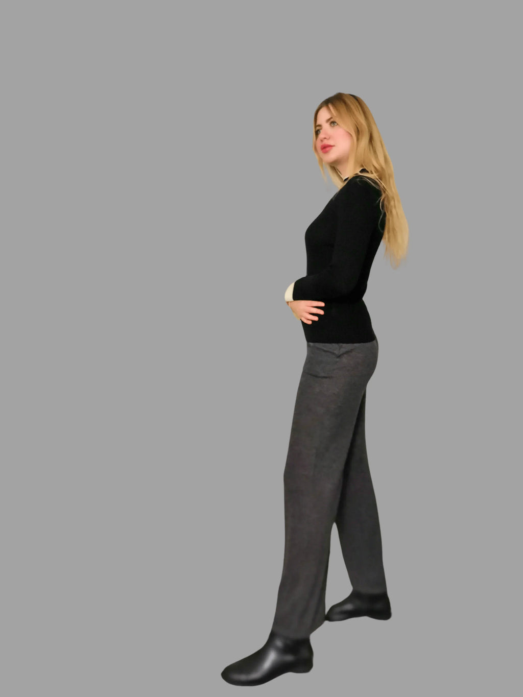 Superfine Pure Merino Wool Funnel Neck Jumper Black - Vshine Silk and Shine 