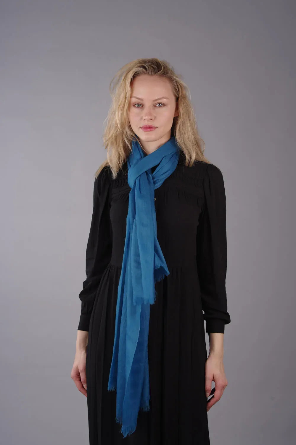 Extra Large Finest Cashmere Shawl Peacock Blue - Vshine Silk and Shine 
