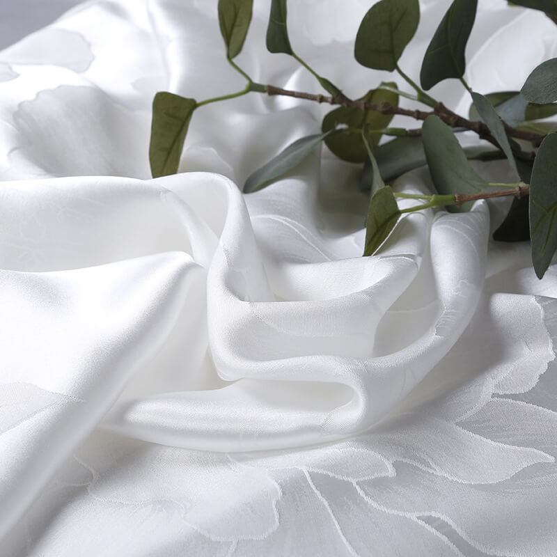 Luxury Silk and Shine Bedding Set Pure Lux Neutral Tone Snowwhite Dreams - Vshine Silk and Shine 