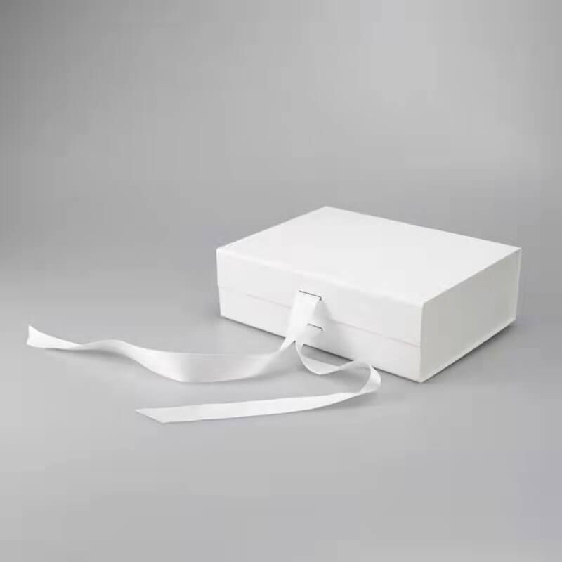 Luxury Medium size Gift Box for wedding, birthday ... - Vshine Silk and Shine 